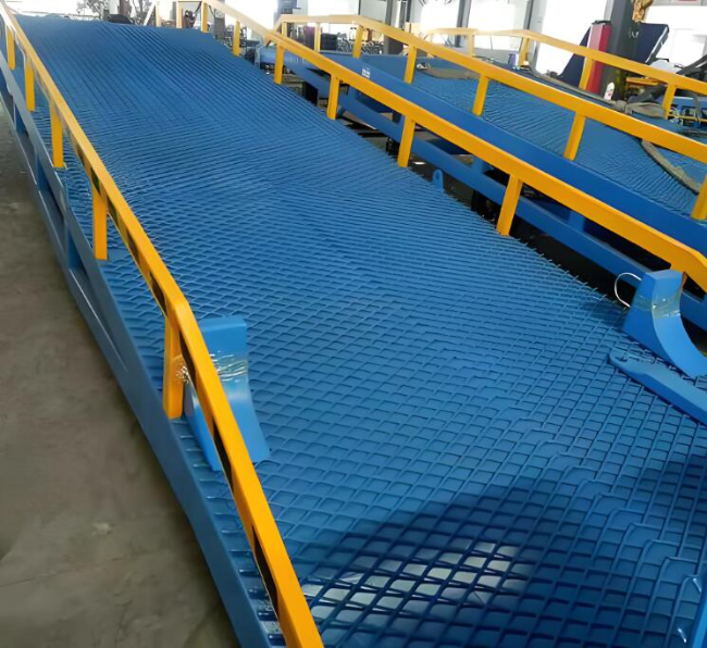 乌烈镇移动式液压登车桥