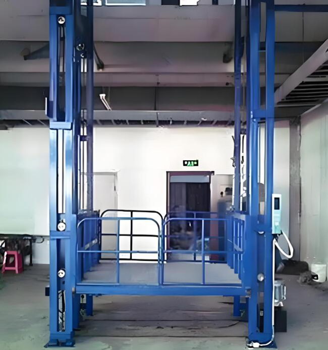 乌烈镇导轨式升降货梯